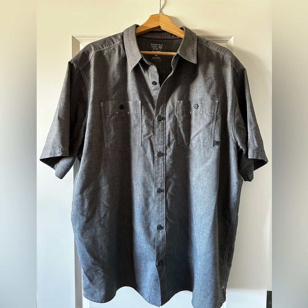 Mountain Hardwear Charcoal Button Down Shirt